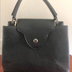 😁 Fake Louis Vuitton hand bag (NOT REAL)